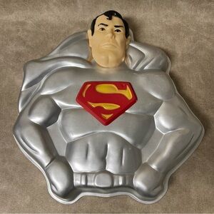 VTG WILTON SUPERMAN 1977 CAKE PAN FACE & CHEST INSIGNIA INSERT DC COMICS